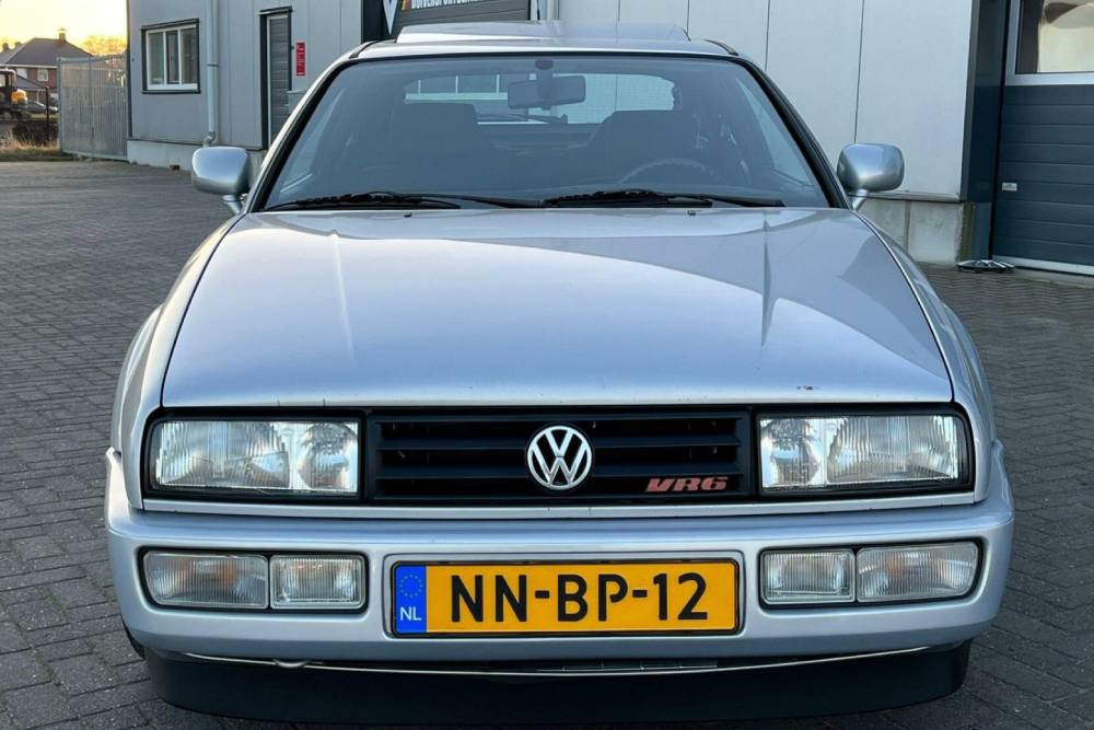 https://autogreeknews.gr/wp-content/uploads/2023/05/VW_Corrado_VR6_1992_for_sale-12.jpg