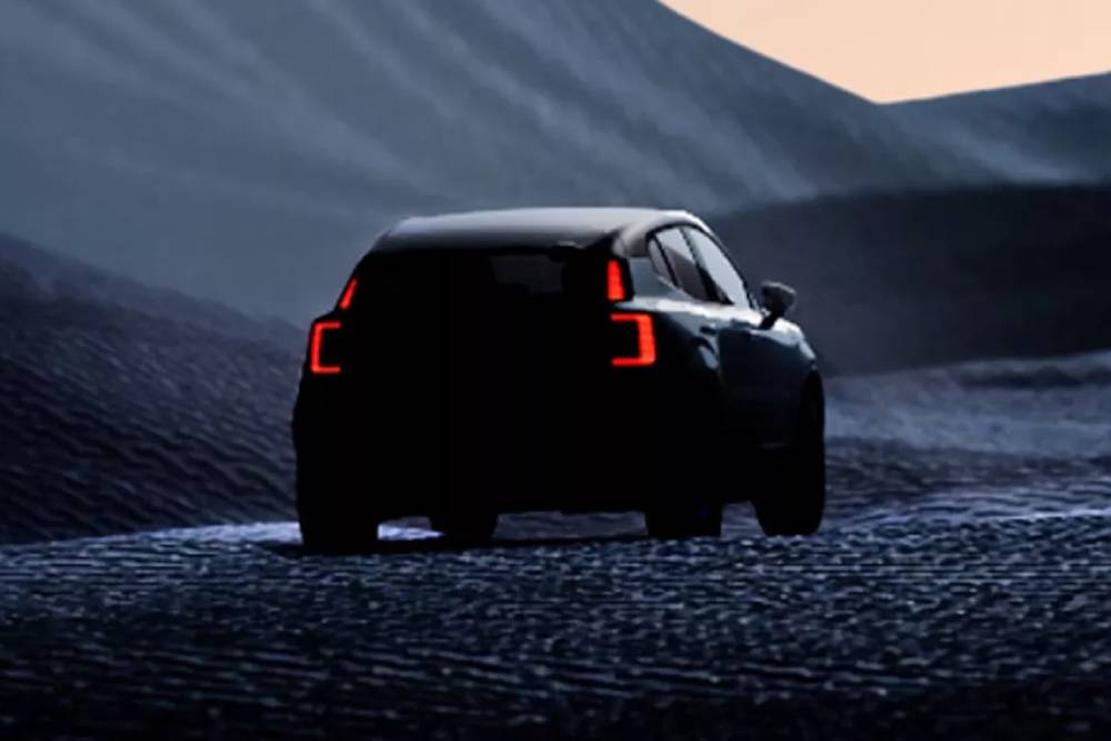 https://autogreeknews.gr/wp-content/uploads/2023/05/Volvo-EX30-Teaser-4.jpg