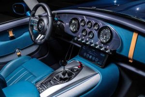 ac-cobra-gt-roadster-debut