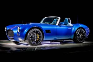 ac-cobra-gt-roadster-on-stage-unveil