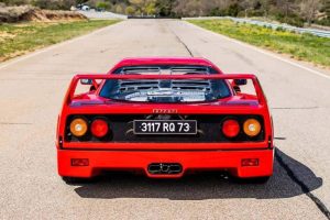 alain-prost-s-ferrari-f40-up-for-auction (14)