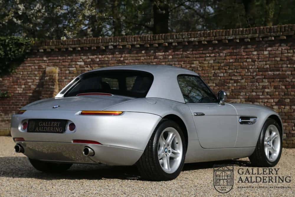 https://autogreeknews.gr/wp-content/uploads/2023/05/bmw-z8-for-sale-10.jpg