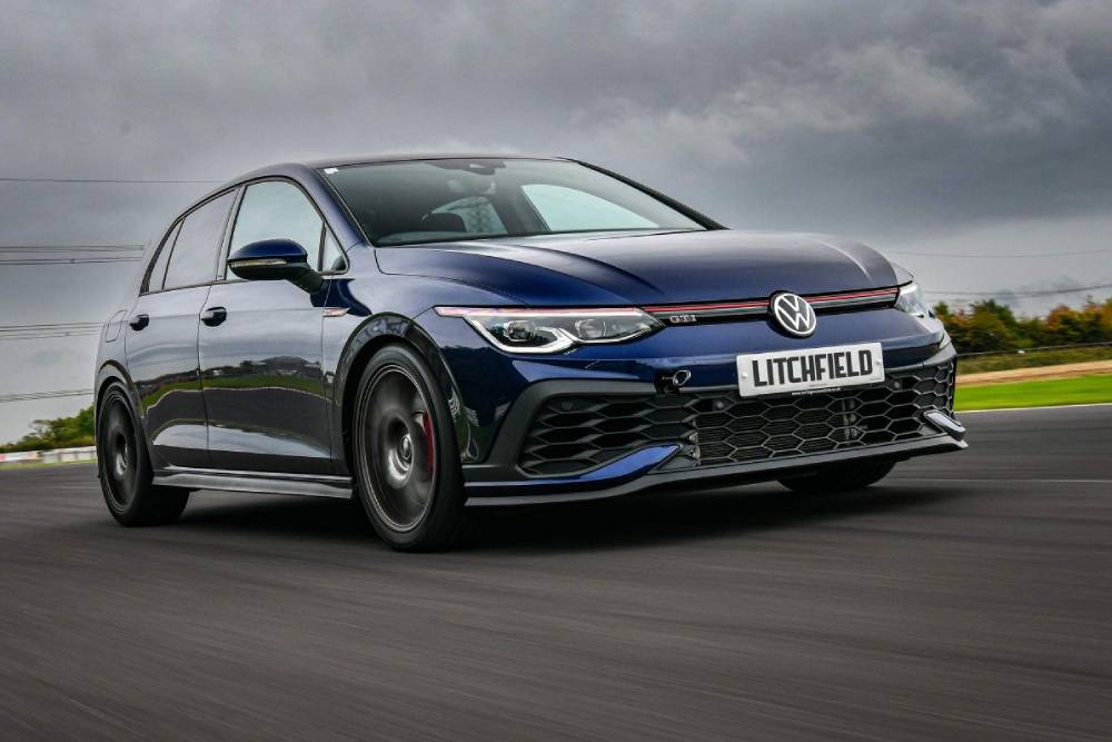 https://autogreeknews.gr/wp-content/uploads/2023/05/litchfield-vw-golf-track-top-3-2000x1000-1.jpg