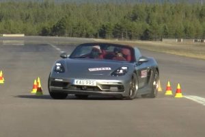 porsche boxster moose test (1)