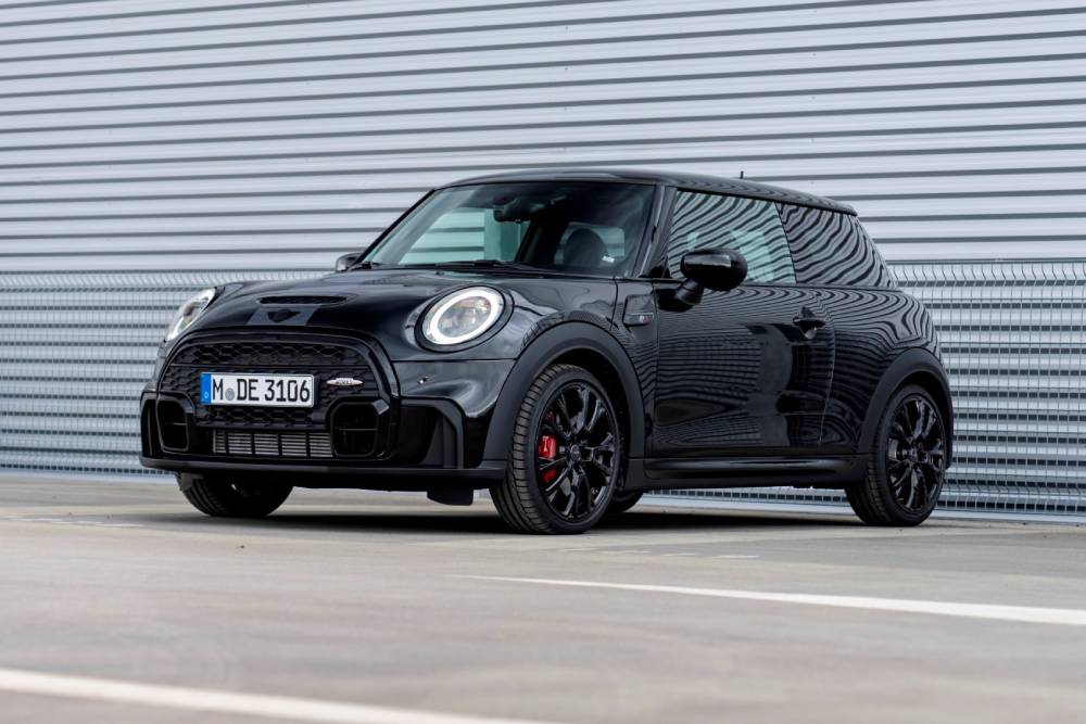 https://autogreeknews.gr/wp-content/uploads/2023/05/the-2024-mini-jcw-1to6-special-edition-may-be-mini-10.jpg