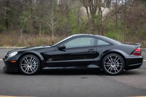 this-2009-mercedes-sl65-black-series-is-amg-lunacy (1)