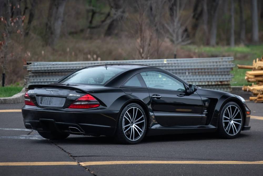 https://autogreeknews.gr/wp-content/uploads/2023/05/this-2009-mercedes-sl65-black-series-is-amg-lunacy-3.jpg