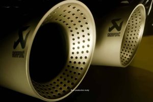 volkswagen-golf-r-33-years-teaser (3)