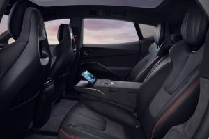 2023-lotus-eletre-super-crossover-launches-in-euro (8)