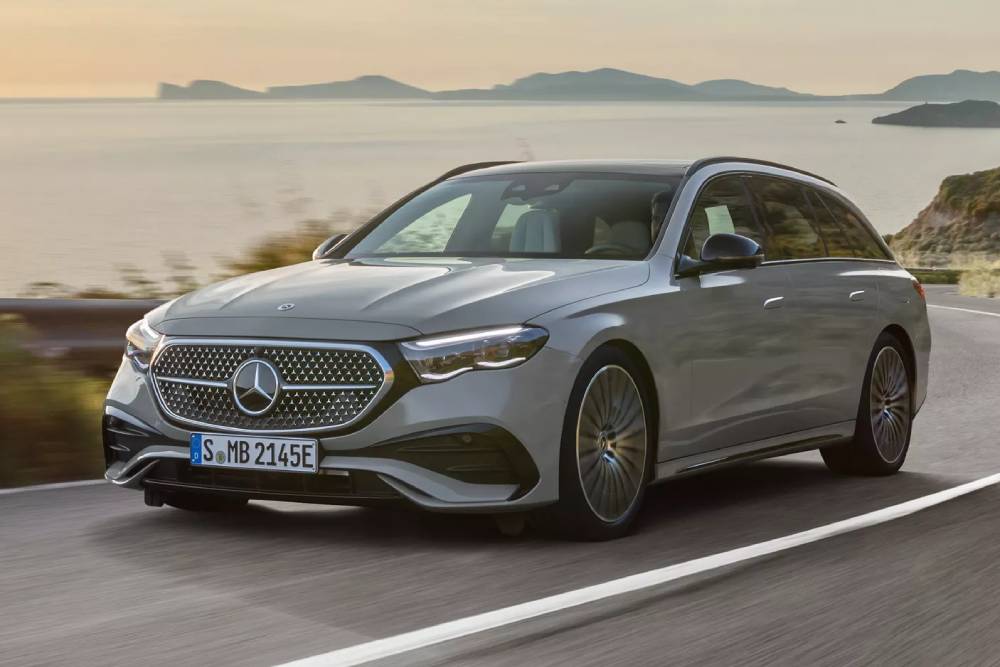 https://autogreeknews.gr/wp-content/uploads/2023/06/2024-Mercedes-E-Class-wagon-estate-00007.jpg