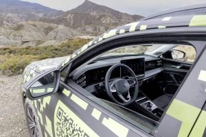 2024-volkswagen-tiguan-shows-off-new-cockpit-and-c (2)