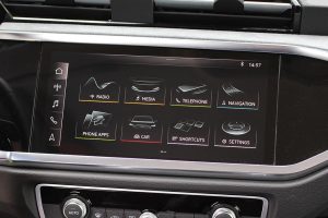 Audi-Q3-35-TFSI-S-tronic-(4)