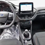 Ford-Fiesta-ST-Line-van-(6)