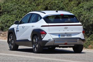 Hyundai Kona Hybrid 2023 (9)