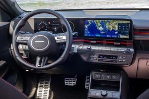 Hyundai-Kona-Hybrid-2023-interior-(1)