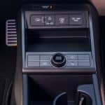 Hyundai-Kona-Hybrid-2023-interior-(3a)