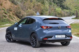Mazda3 SkyactivG150 (10)