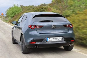 Mazda3 SkyactivG150 (3)