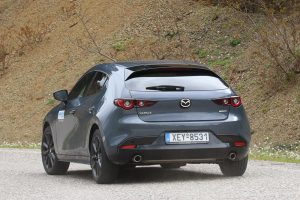 Mazda3 SkyactivG150 (6)