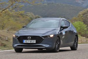 Mazda3 SkyactivG150 (7)