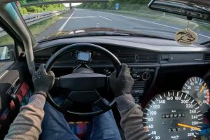 Mercedes-190E-EVO-I-autobahn