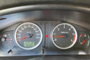 Nissan-Almera-977.000-km-(5)