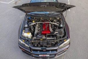 Nissan-Skyline-GT-R-R34-2