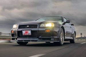 Nissan-Skyline-GT-R-R34-26