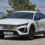 Peugeot 408 PHEV 225 HP (1)