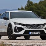 Peugeot 408 PHEV 225 HP (16)