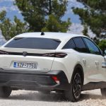 Peugeot 408 PHEV 225 HP (17)