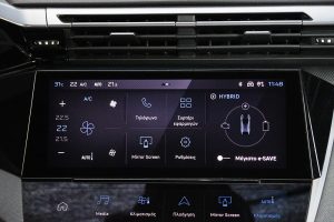 Peugeot 408 PHEV 225 HP (27)