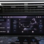 Peugeot 408 PHEV 225 HP (31)