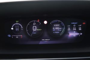 Peugeot 408 PHEV 225 HP (36)