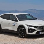 Peugeot 408 PHEV 225 HP (9)