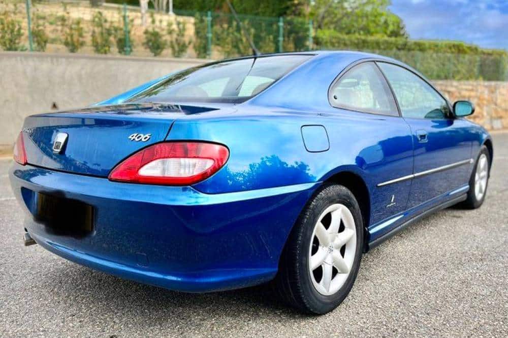 https://autogreeknews.gr/wp-content/uploads/2023/06/Peugeot_406_Coupe_V6_for_sale-3.jpg