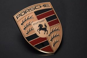 Porsche-badge-00009