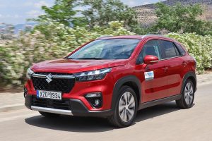 Suzuki S-Cross Strong Hybrid (1)