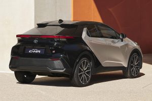 Toyot-C-HR-2023-(6)