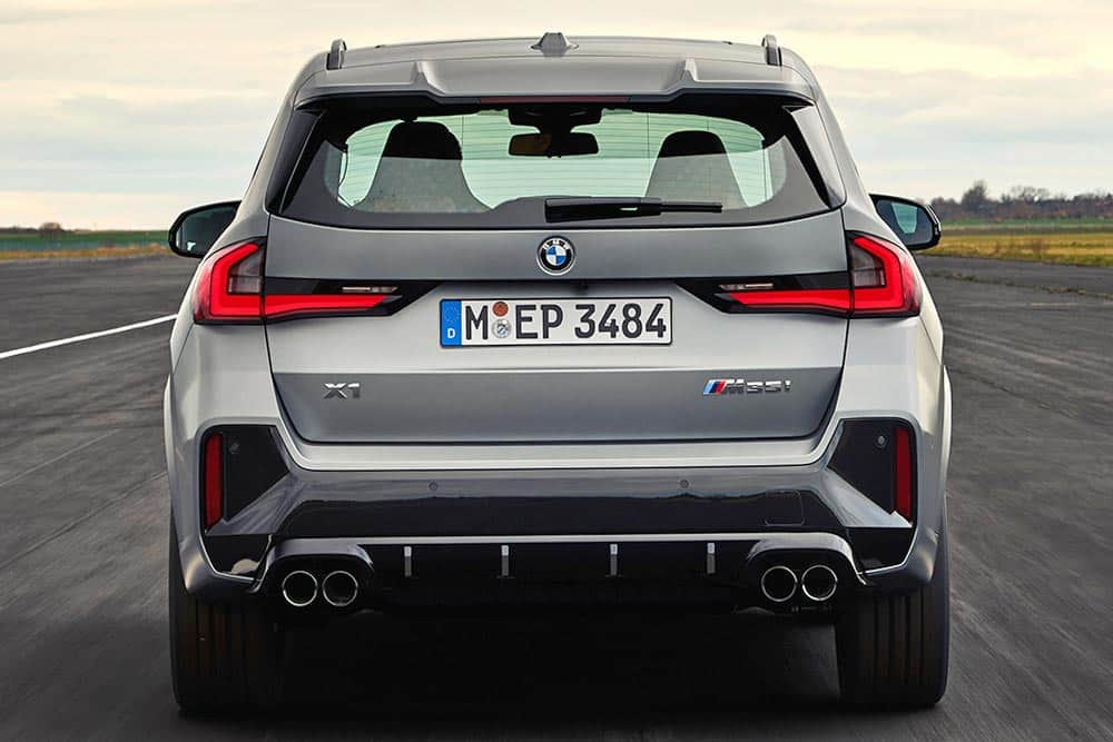 https://autogreeknews.gr/wp-content/uploads/2023/06/bmw-x1-m35i-3.jpg