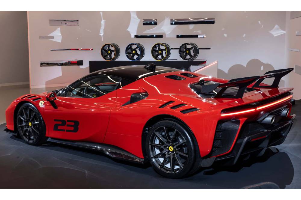 https://autogreeknews.gr/wp-content/uploads/2023/06/ferrari-sf90-xx-stradale-rosso-corsa-1.jpg