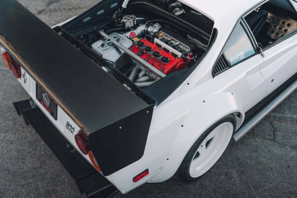 https://autogreeknews.gr/wp-content/uploads/2023/06/honda-swapped-ferrari-308-04.jpg