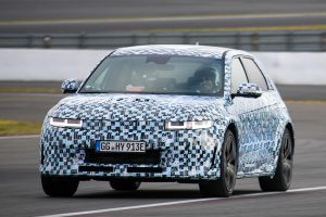 hyundai-ioniq-5-n-racetrack-capability-testing-nuerburgring-25