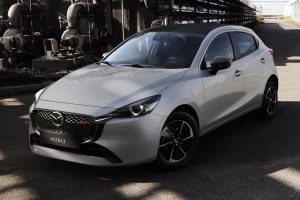 mazda2-2023-(1)
