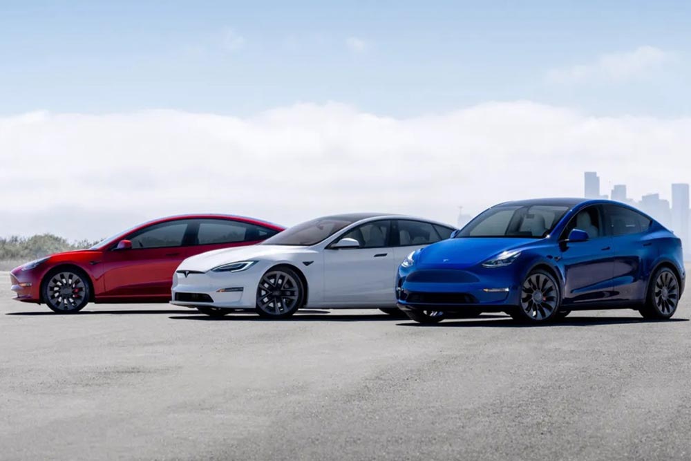 https://autogreeknews.gr/wp-content/uploads/2023/06/tesla-cars.jpg