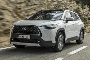 toyota-corolla-cross-kinisi