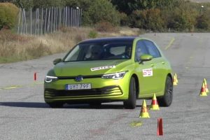 watch-the-volkswagen-golf-mk8-tackle-the-dreaded-m