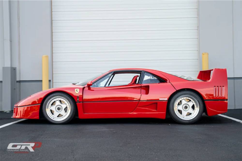 https://autogreeknews.gr/wp-content/uploads/2023/07/1989-ferrari-f40-0-1267855292.jpg