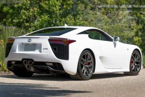 2012-Lexus-LFA-RM-Sothebys-Auction-4-2048×1536