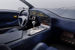 2023-Eccentrica-Lamborghini-Diablo-INT-1-2048×1484
